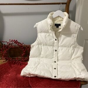 Lands’ End Ladies’ Ivory Puffer Vest - Size: Medium (10-12)